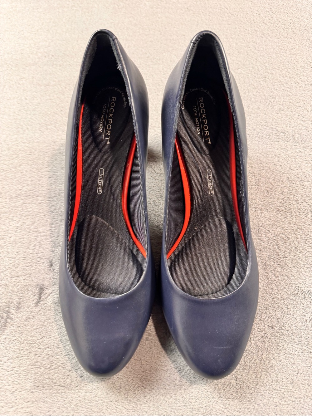 Rockport Leah Navy Leather Mid-Heel Pumps - Picture 3 of 11